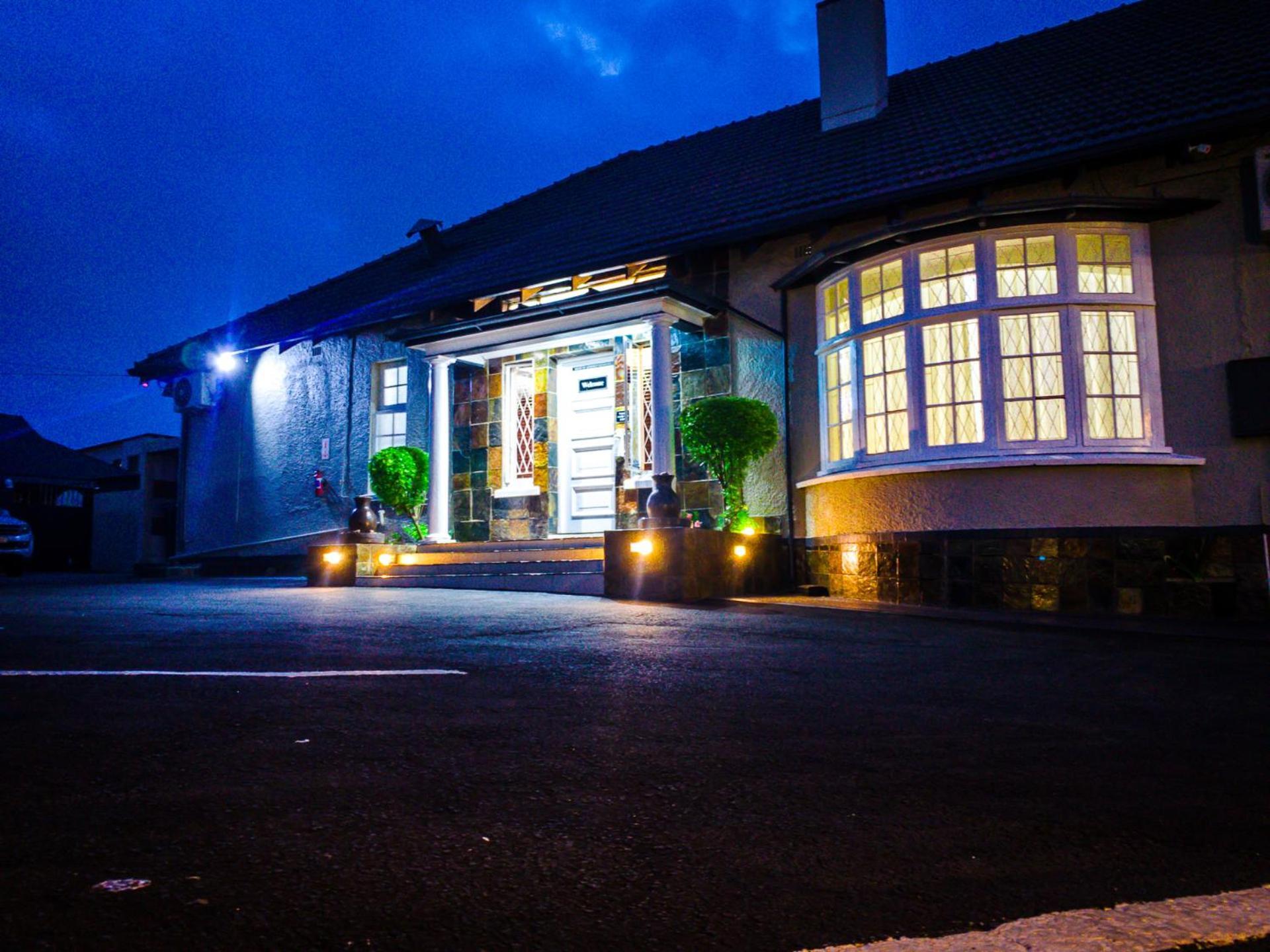 New England Guest House By Ilawu ピーターマリッツバーグ エクステリア 写真